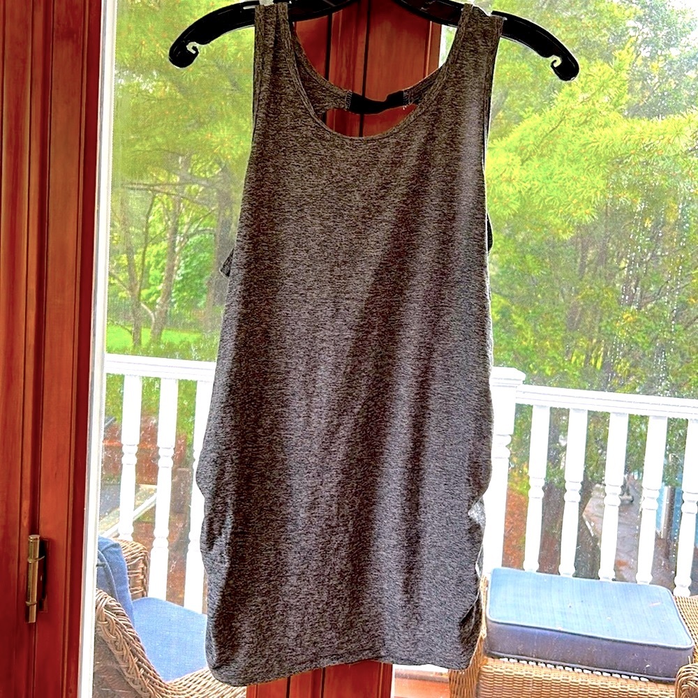 Maternity athleisure tank